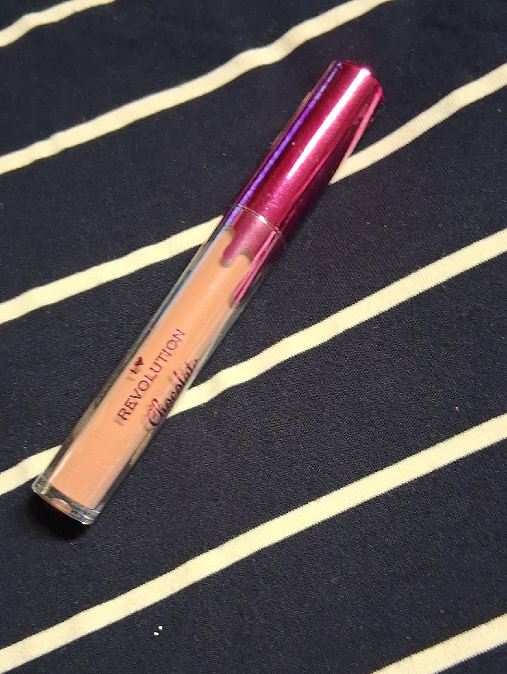 I Heart Revolution Antioxidant Lip Gloss In Chocolate Cookie Dough